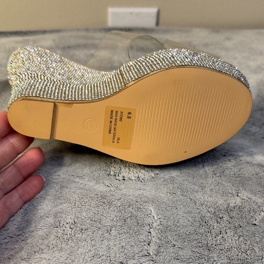 Fashion Nova “Always Ready” Rhinestone Wedges - Size 6.5 - Picture 9 of 13